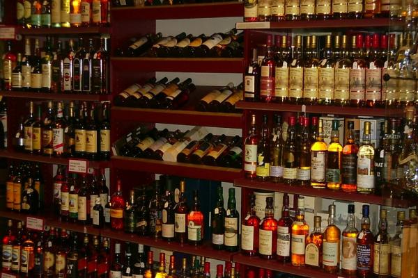 الشرطة تغلق حانات فوضوية بسوق أهراس