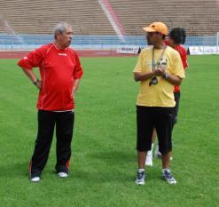 يقود المولودية اليوم أمام وفاق سطيف               حنكوش يعود ويخلف شريف الوزاني على رأس الحمراوة