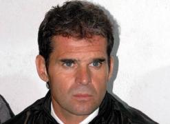 مدرب اتحاد العاصمة الفرنسي أولي نيكول                “آمل أن تكون أرضية 5 جويلية جاهزة والفوز بالداربي هدفنا”