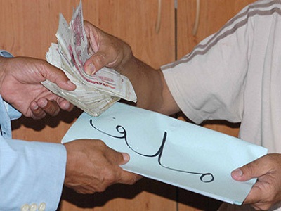 توقيف رئيس مصلحة ببلدية تيزي وزو بتهمة الرشوة