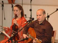 في السهر ة الثانية لمهرجان الموسيقى الأندلسية المغاربي               شاولي وأوركسترا ”الزاوية” الليبية تطربان الجمهور التلمساني