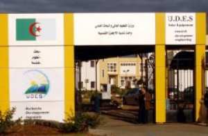 اتفاقية تعاون بين وحدة تطوير التجهيزات الشمسية في تيبازة وجامعة الشارقة الإماراتية