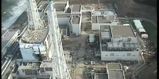 Planète - Les employés de la centrale de Fukushima racontent leur désespoir