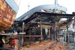 إثر اكتشاف تلاعبات بمؤسسة ميناء عنابة               فتح تحقيق حول صفقات مشبوهة لصيانة السفن مع إيطاليا