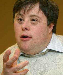 فتح أقسام للتربية المبكرة للأطفال غير المتكيفين ذهنيا بعنابة