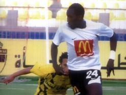 شبيبة بجاية               الغابوني حمد هارون يقترب من الشبيبة