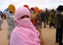 حديث عن تورط مخابرات السادس في عملية الاختطاف بالرابوني               قوات الأمن ترفع حالة التأهب القصوى بتندوف لحماية 500 أجنبي مشاركين في مؤتمر البوليساريو