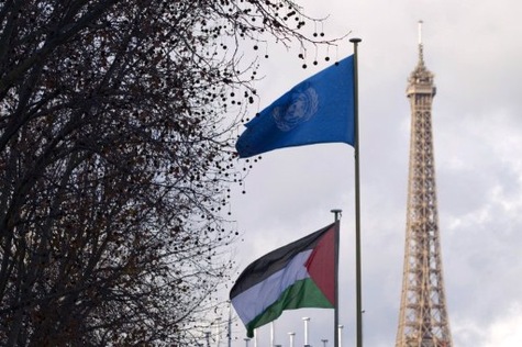 Monde - Le drapeau palestinien hissé sur une agence de l'ONU