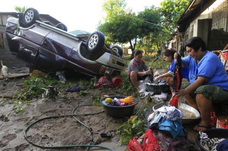 Planète - La tempête aux Philippines a fait près de 700 morts