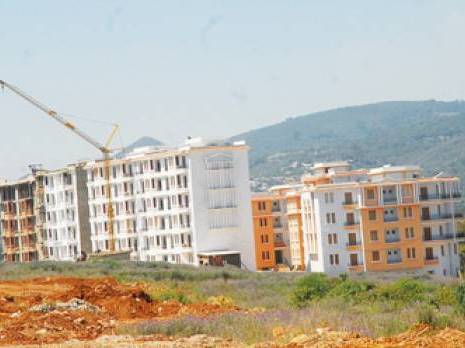 La nouvelle loi attend ses textes d'application