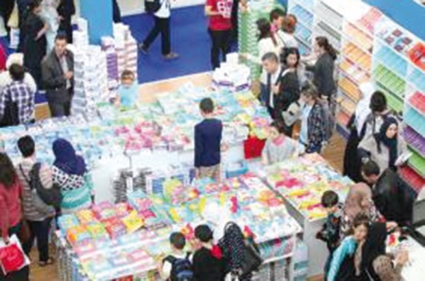 Salon du livre scolaire à Sétif