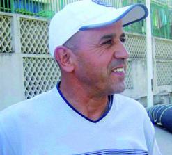 مدرب شباب قسنطينة رشيد بوعراطة               “أدهشني مستوى النصرية والتعادل يفيدنا قبل لقاء الكأس”