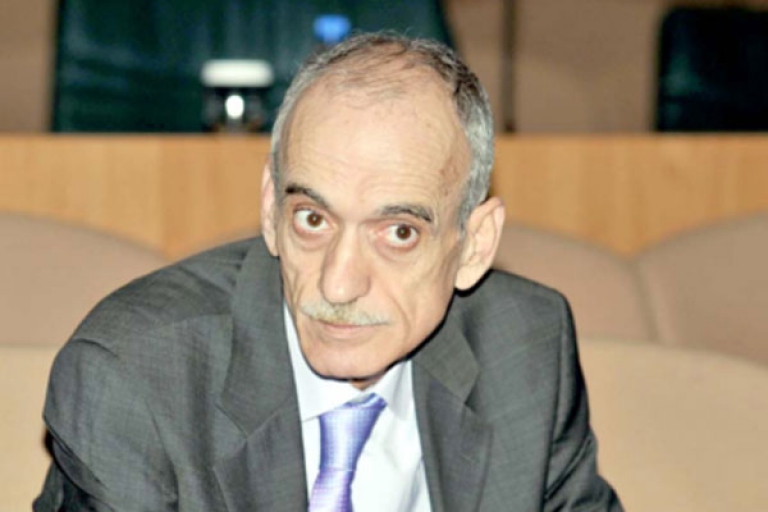 قرباج يؤكد برمجة المباريات المحلية لولاية البليدة بملعب مصطفى تشاكر