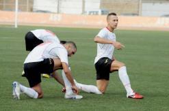 الشلف يضمن خدمات المدافع بوحافر               التشكيلة تحط الرحال بالجديدة المغربية وثلاث مواجهات ودية في البرنامج