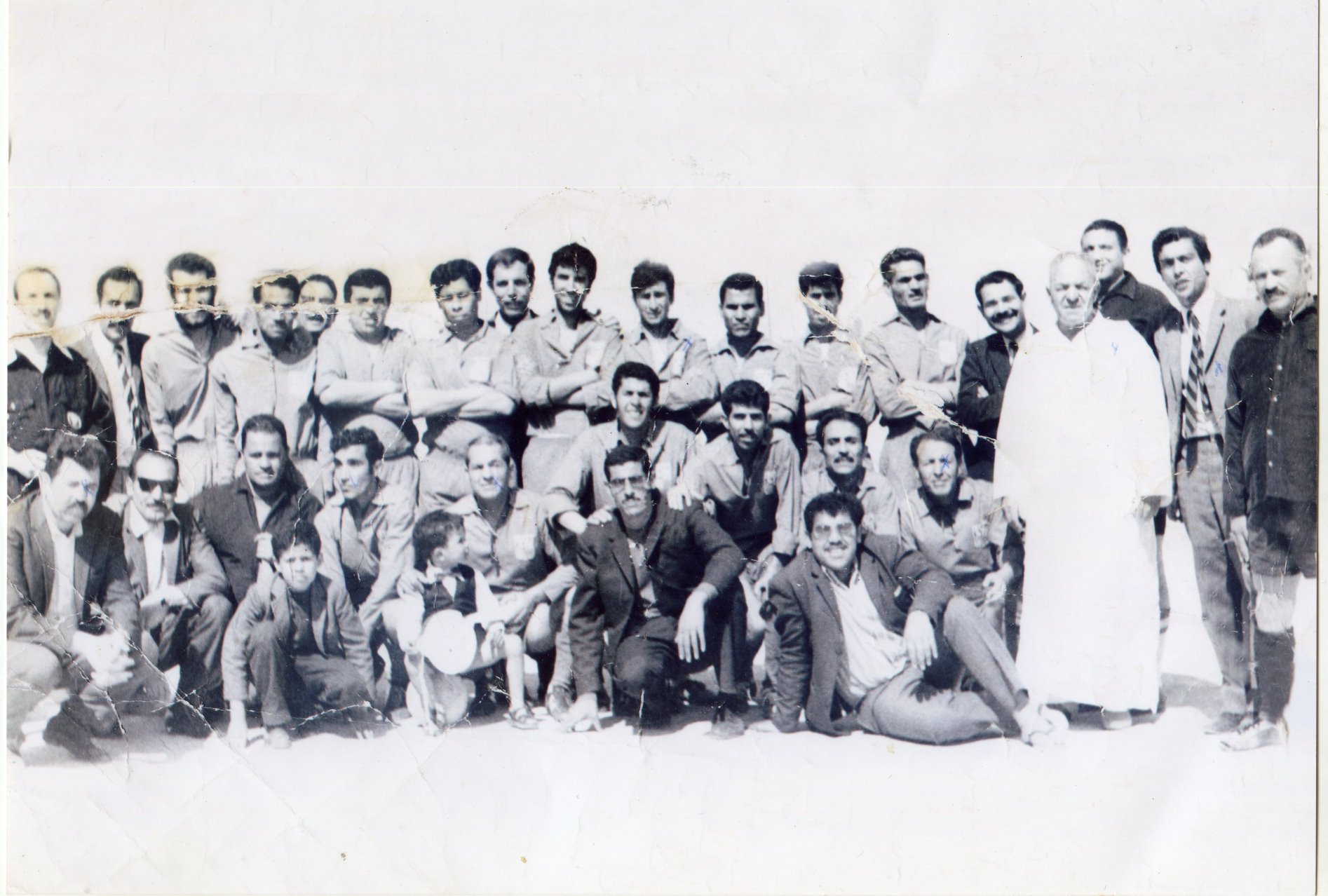 Mostaganem sportif  reconnue et réputée c’est l’exemple du sérieux l’intégrité   l’honneteté  le courage et  le patriotisme  Les anciens arbitres  ont bien appris et interprété les 17 lois mais la nouvelles vagues a tous oublié