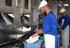 اللجنة الوطنية المهنية للحليب تدق ناقوس الخطر بوهران                “أزمة حليب” في الأفق بسبب ندرة المسحوق بالأسواق العالمية