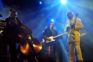 ال غوستو  فيلم وثائقي على خطى عازفي موسيقى الشعبي الجزائرية