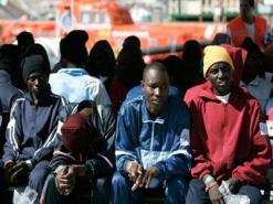 تواطؤوا مع موظفين بإحدى دوائر معسكر                أفارقة يزوّرون الأورو ويخفونه داخل “المطلوع”