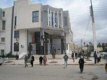 Les militants du FFS Chlef rassembler devant la mairie de  TAOUGRITE A CHLEF