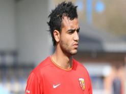 نال إشادة المدرب بارودي وقد يلعب إلى جانب عبيد               عمراني يقترب من نيوكاسل الإنجليزي