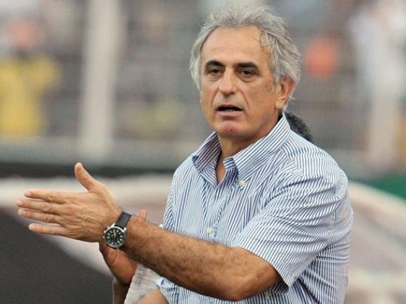 مدرب الجزائر يبرمج معسكراً خاصاً باللاعبين المحليين