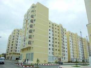 احتجاجات بسوق أهراس بسبب تأخر استلام 120 سكن اجتماعي