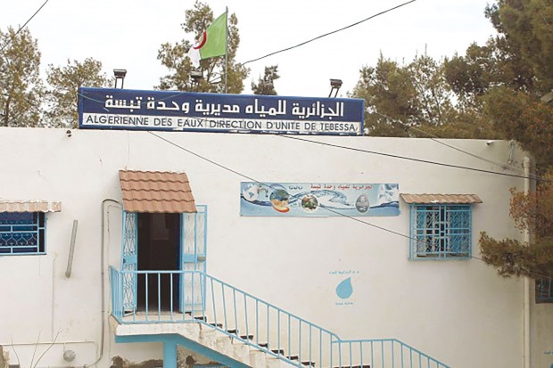 Le directeur décrié persiste et signe