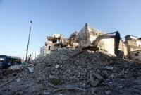 Démolition de dix habitations illicites