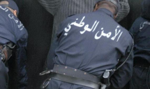 3 إخوة يختطفون رجال أعمال.. يحتجزونهم ويعذبونهم ثم يقومون بتصويرهم في وهران