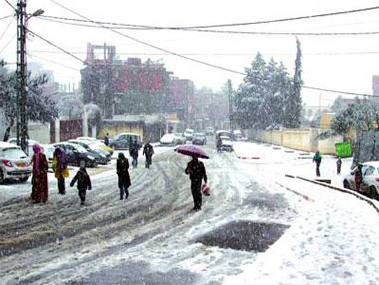 La capitale se réveille sous la neige: Alger de nouveau paralysée
