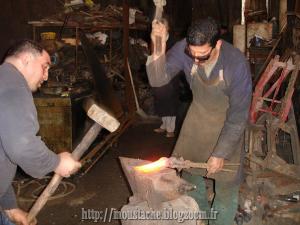 Medkouk Ahmed, le dernier forgeron de Aïn-Sefra:  Je finirai mes jours entre le marteau et l'enclume