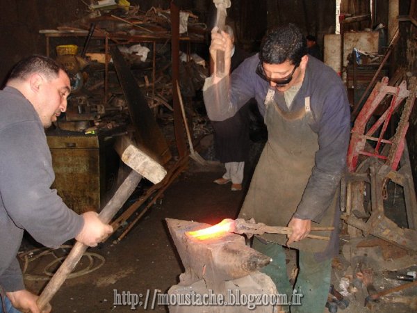 Medkouk Ahmed, le dernier forgeron de Aïn-Sefra: 