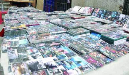 تراجع دور النشر من 70 إلى 5 بوهران وخسائر فاقت 100 مليار سنتيم