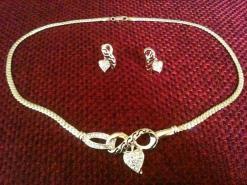 هرّب من ليبيا إلى تمنراست فسوريا وتركيا ودول الخليج                7000 دج لغرام الذهب بالجنوب الجزائري بسبب ليبيا