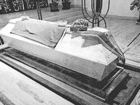 Le drapeau de l'Algérie à travers la mémoire et l'histoire revisitée à Vienne (Autriche): Une profonde symbolique d'attachement affectif