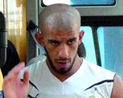 قال إنه لم يتحدث معه ولا يستبعد مشاركته اليوم ضد ريدينغ               مدرب ميلوال الإنجليزي يرد على انتقادات بوعزة