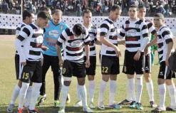 مدرب مولودية باتنة مقرة مليك “أقدم استقالتي رسميا لأنني رجل تقني ولست مسير أزمات”