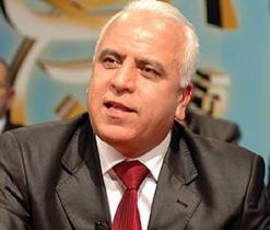 وزير السكن نورالدين موسى في ردّه على الاحتجاجات السكنية بالوادي               حل بطء إنجاز المشاريع في التعاقد مع المقاولات الوطنية والدولية