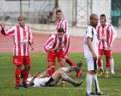 اتحاد عنابة على بعد نقطتين من المركز الثالث               بونة حصدت ثمار الاجتهاد بفرملة الجراد