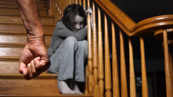 وهران الثانية وطنيا و قضايا العنف الأسري في ارتفاع مقلق بالمحاكم