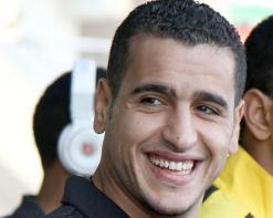 اتحاد العاصمة               حداد يفكر في ضم زياية للفريق