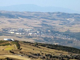 Main basse sur le plan d'eau de la Caroube