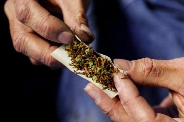 توقيف 13 شخصا بتهمة حيازة المخدرات والمؤثرات العقلية بسطيف