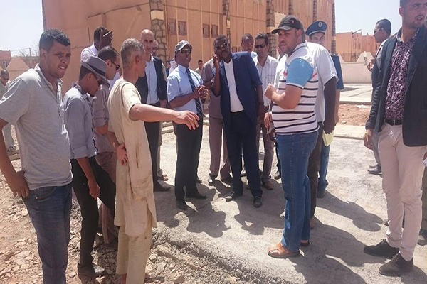 مقاولون يبالغون في آجال الإنجاز وتأخر تنموي بإيليزي