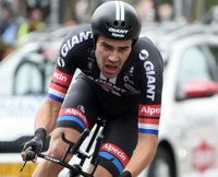 Omnisports/Cyclisme -Dopage ; Tom Dumoulin réagit à propos de Wiggins