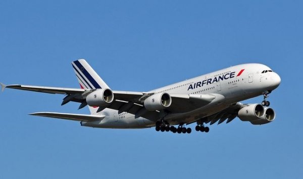 4 رحلات أسبوعيا بين وهران وباريس نهاية شهر أكتوبر