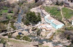 نقص الاهتمام الحكومي يرهن سبل الاستفادة الحقيقية منه               حمام “سيدي الجودي” بسطيف.. سياحة علاجية توشك على فقدان بريقها