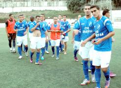 عساس يؤكد تشبثه بورقة الصعود رغم هزيمة عنابة               الموك تواصل الإخفاق في انتظار نقاط الأمل أمام الساورة