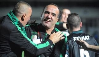 مدرب مولودية بجاية ناصر سنجاق