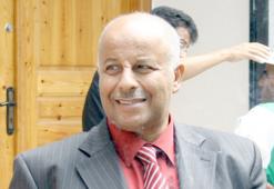 رئيس وداد تلمسان عبد الكريم يحلى               الاستقبال بملعبنا لا يعني التأهل